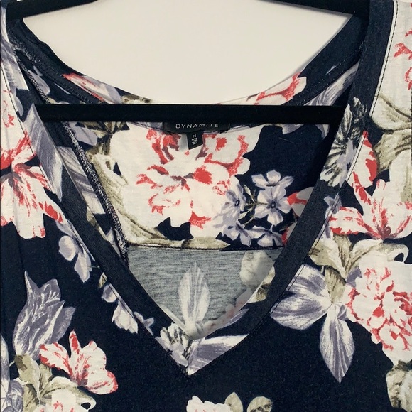 Dynamite Pattern Tank - Picture 2 of 2